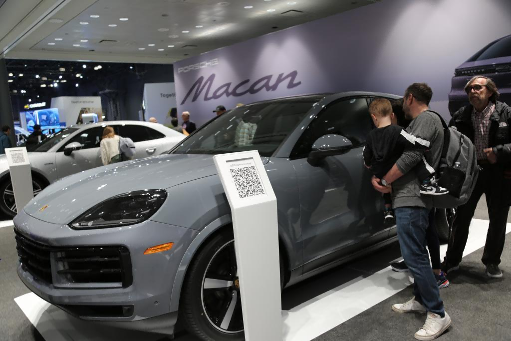 特朗普宣布將對進(jìn)口汽車加征25%關(guān)稅